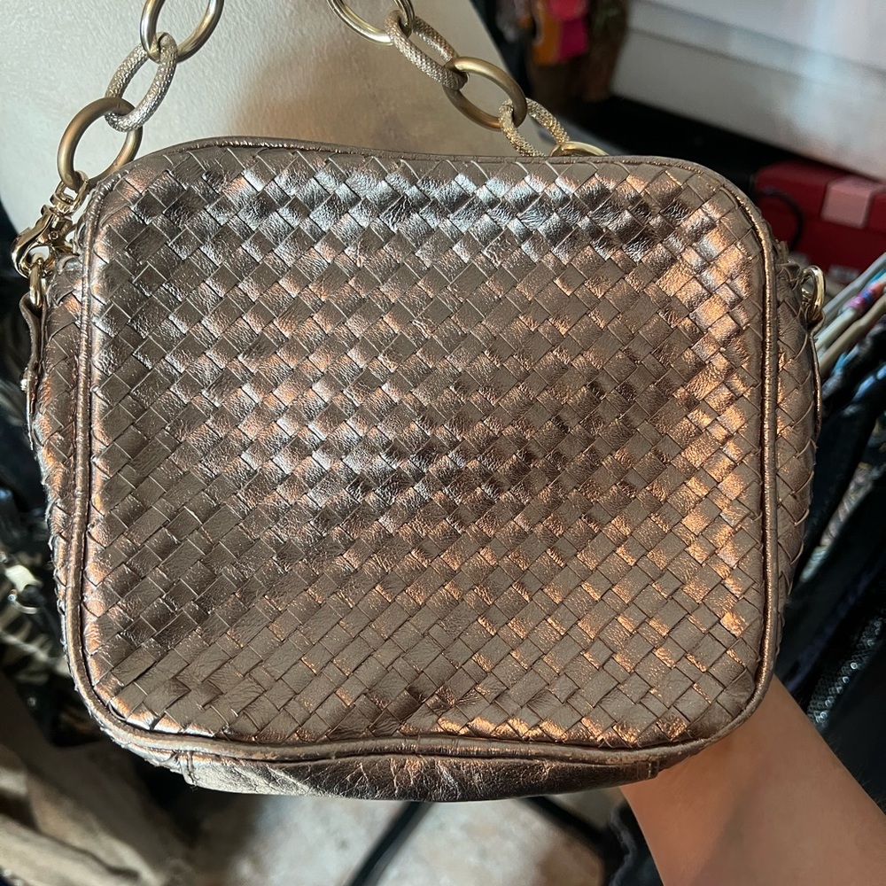 Elliott Lucca Rose Gold Metallic Woven Crossbody - Picture 2 of 5